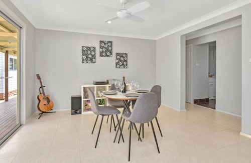 Cessnock City Council House | Paikium Off the grid in Laguna Haven A 100Acre Oasis of Sustainable Ser
