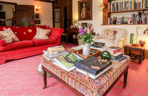 Painswick Cottage | PAINSWICK MILL, pet friendly, character holiday cottage in Painswick