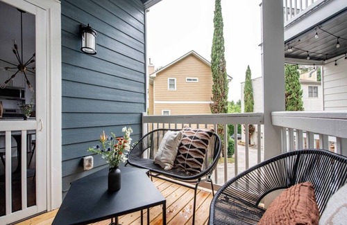 Virginia Highland House | Paint it Black by Minty Living