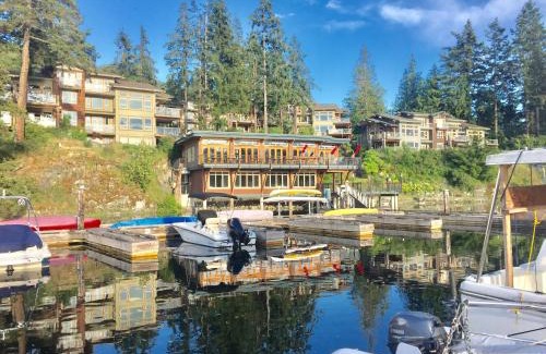 Madeira Park Resort | Painted Boat Resort Spa and Marina