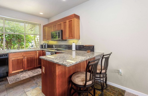 Redmond House | Painted Peaks Getaway –3 bed/2.5 bath- Pet Friendly