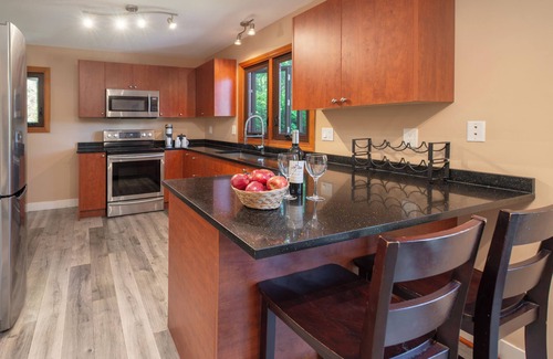 Campbell River Cabin | Painter's Lodge