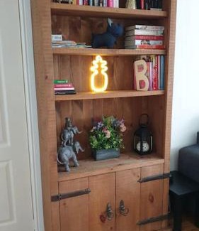 Paisley Apartment | Paisley Pineapple Flat Central UWS Glasgow Airport