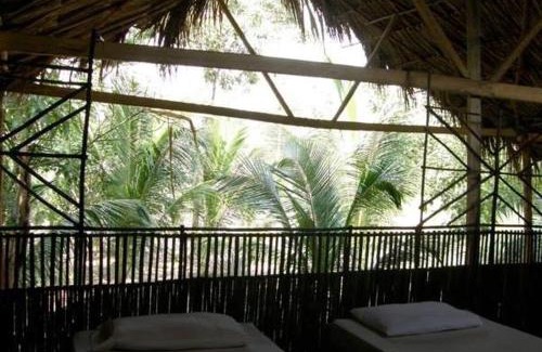 Monitos House | Pajarito Eco-Lodge frente al mar