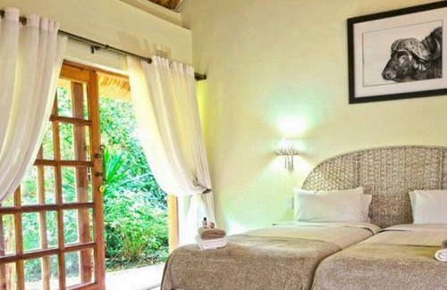 Harare East Cabin | Pakanaka Lodge