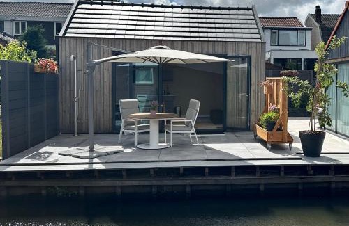 Zaandam Bed & Breakfast | Pakhuis Prins