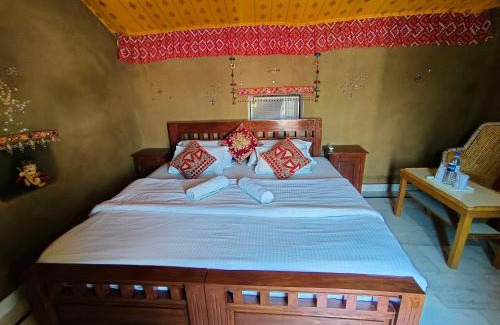 Khuri Resort | Pal Rajah Desert Camp