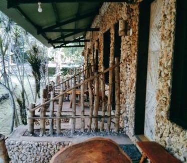 Daanbantayan Resort | Palaboy Skatecamp Native House Beach Resort