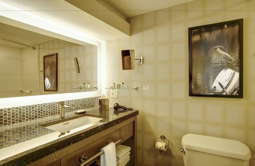 East Biloxi Hotel | Palace Casino Resort