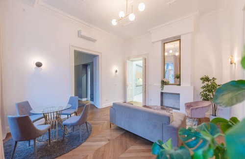 Corvin negyed Condo | Palace Inn- Downtown