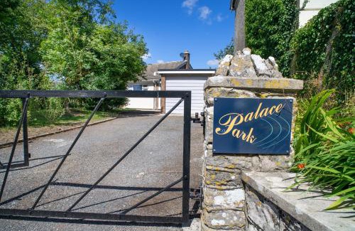 Manorbier House | Palace Park Manorbier