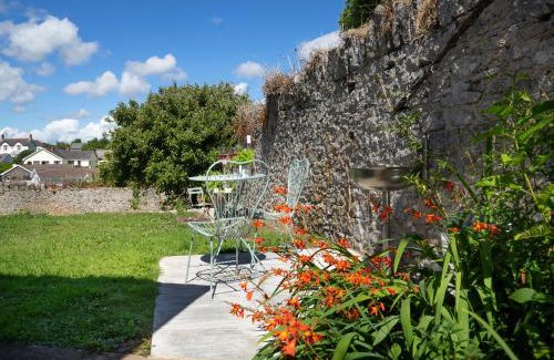 Manorbier House | Palace Park Manorbier