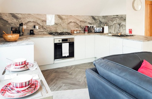 Falkland Cottage | Palace View - UK40569