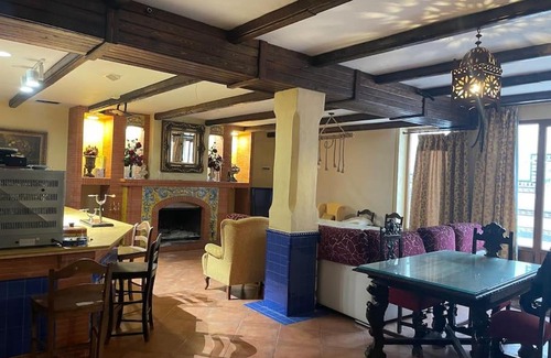 Priego de Cordoba Villa | Palacete Boutique Juana (Con chimenea y Bodega)