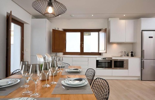 San Bartolome Apartment | PALACIO BUENAVISTA LUXURY APARTMENTS 1.3.