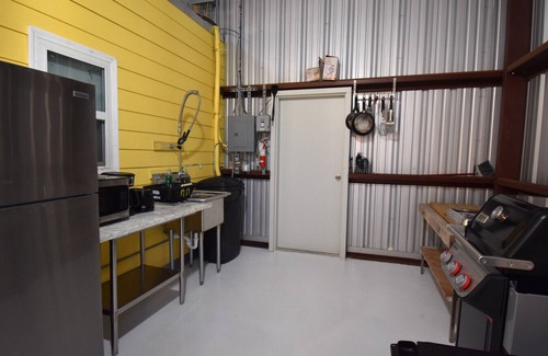 Palacios Apartment | Palacios Paradise, fishing, game room, rural