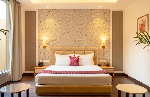 Muzaffarnagar Hotel | Palasa Hotel