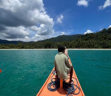Port Barton Boat Rental | Palayan Camping & Expedition