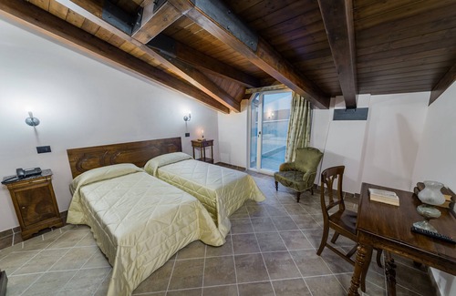 Montesano sulla Marcellana Hotel | Palazzo Cestari Hotel