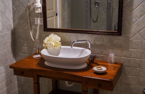 Montesano sulla Marcellana Hotel | Palazzo Cestari Hotel