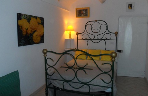 Pieve di Teco Bed & Breakfast | Palazzo Barli