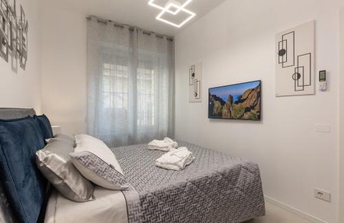 Pavia Apartment | Palazzo Cavour, 34 - Luxury Suite Decumano