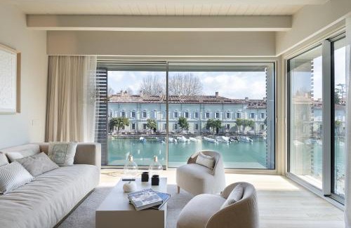 Peschiera del Garda City Centre Apartment | Palazzo Cordigero - Apartments