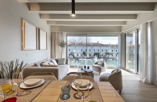Peschiera del Garda City Centre Apartment | Palazzo Cordigero - Apartments