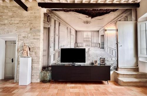 SantʼIppolito House | Palazzo Minzoni