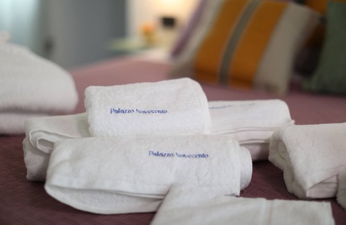 Cassano delle Murge Bed & Breakfast | Palazzo Novecento: elegant B&B with SPA and private terrace, right in the center