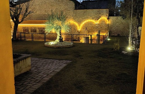 L'Aquila House | PALAZZO PASCALI suite in the historic center of L'Aquila with garden view