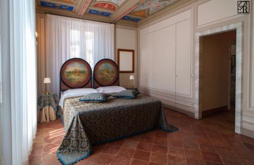 Sarnano Apartment | Palazzo Rossi, Historic Boutique Home in Marche