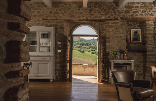 San Leo Villa | Palazzo Serre - Nature & Swimming pool