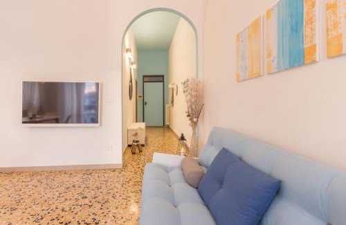 Codigoro Apartment | Palazzo Spada - Appartamento con balcone vista fiume in centro