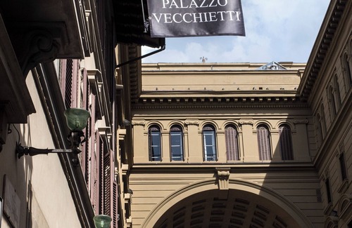 San Giovanni House | Palazzo Vecchietti