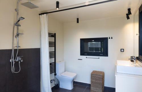 Lakones Apartment | Paleokastritsa Red Gate Flat