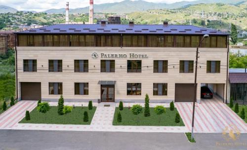 Vanadzor Hotel | Palermo Hotel