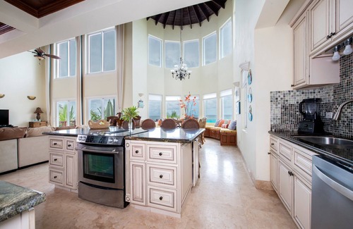 Governor's Harbour House | Palisades House 4 Bedroom Home