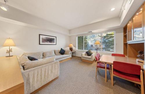 Olympic Valley Apartment | Palisades Tahoe Lodge Rentals Studio #205