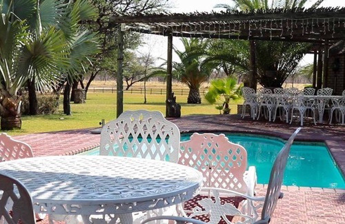 Ghanzi Hotel | Palm Afrique Lodge Botswana