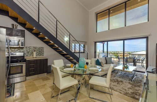 Washington Resort | Palm Aruba Condos