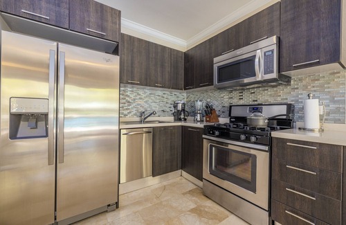 Washington Resort | Palm Aruba Condos