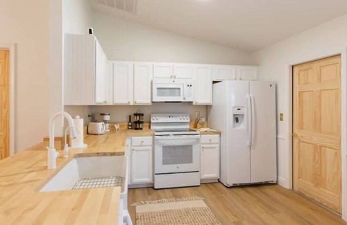 Jupiter Farms House | Palm Beach Jupiter Fl. 3/2 House 2.5 acres Beaches Golf Special 30/90 day Rates