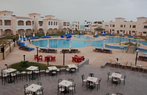 Ras Sudar Resort | Palm Beach Safari Egypt