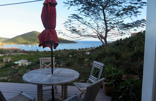 Lower Carolina Cottage | Palm Cottage: Affordable, Great View, Coral Bay Bargain!