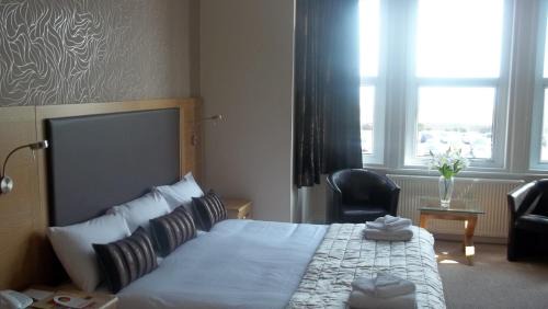 Great Yarmouth Hotel | Palm Court Hotel