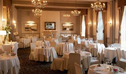 Scarborough City Centre Hotel | Palm Court Hotel