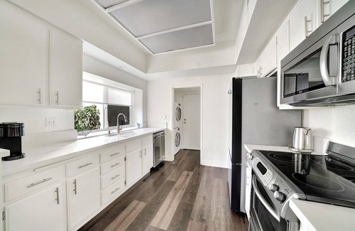 Laguna Niguel House | Palm Court - POOL! Fireplace! 10 Minutes to Beach! Come Explore Laguna Niguel!