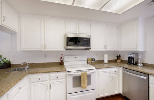 Palm Desert Condo | Palm Desert in C.C. Golf course view. Pools in community.