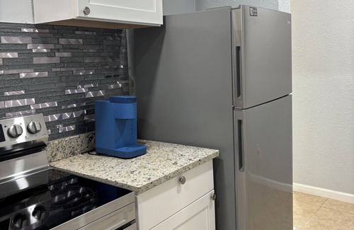 Estate Contant Apartment | Palm Grove Vacation Rentals